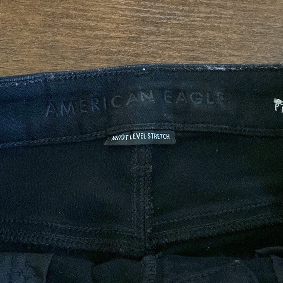 American Eagle - Real Good Jeans - Super High Rise Jegging - Distressed BLK -10L - Picture 5 of 9